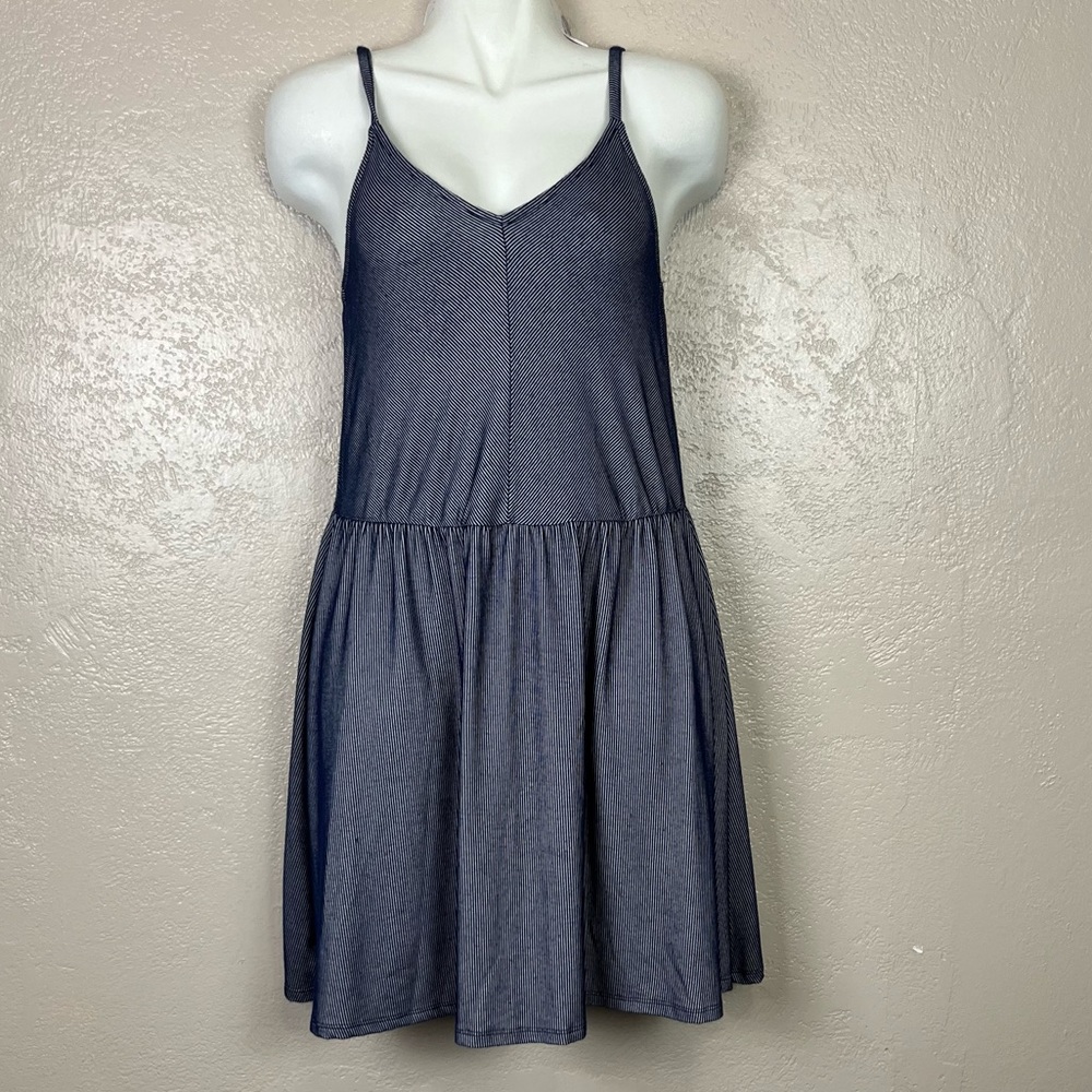 Chosse 5 Ítems for $30 Universal thread sleeveless navy blue white striped Dress